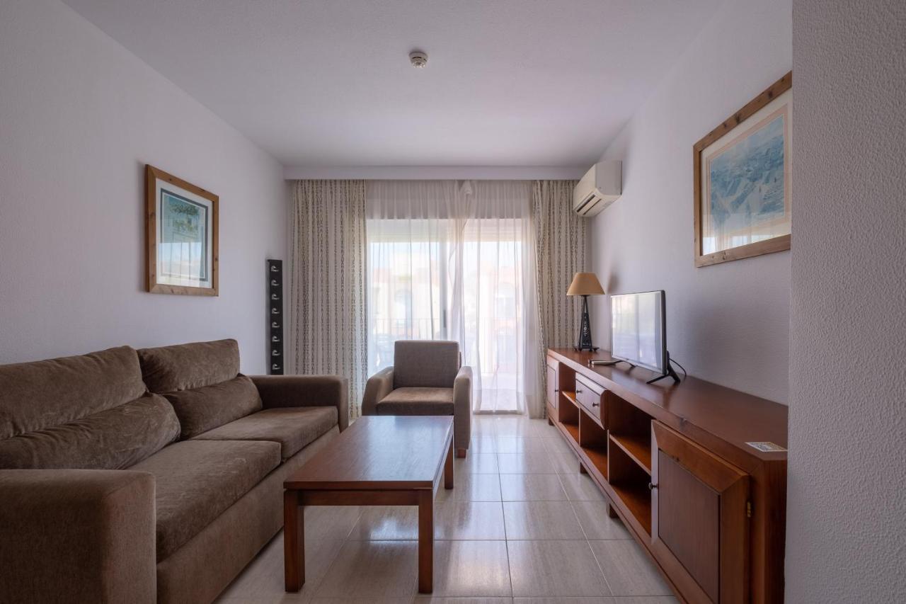 Aparthotel Las Dunas Chiclana de la Frontera Ngoại thất bức ảnh