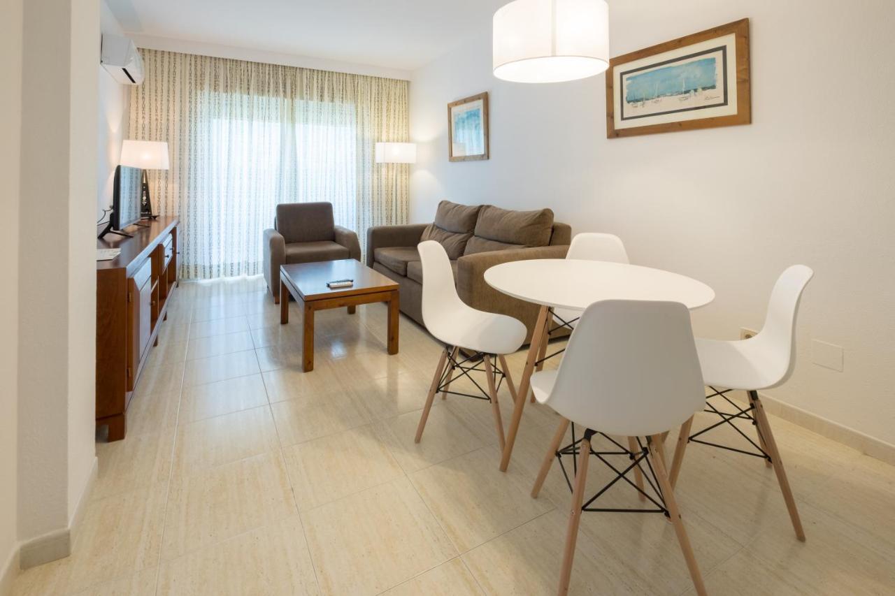 Aparthotel Las Dunas Chiclana de la Frontera Ngoại thất bức ảnh