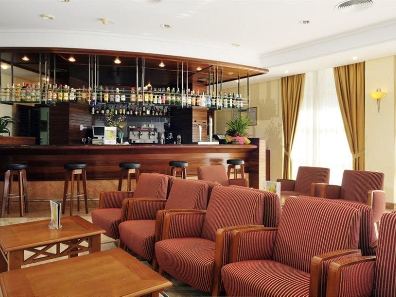 Aparthotel Las Dunas Chiclana de la Frontera Ngoại thất bức ảnh
