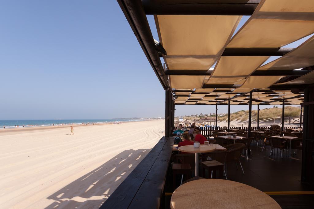 Aparthotel Las Dunas Chiclana de la Frontera Ngoại thất bức ảnh