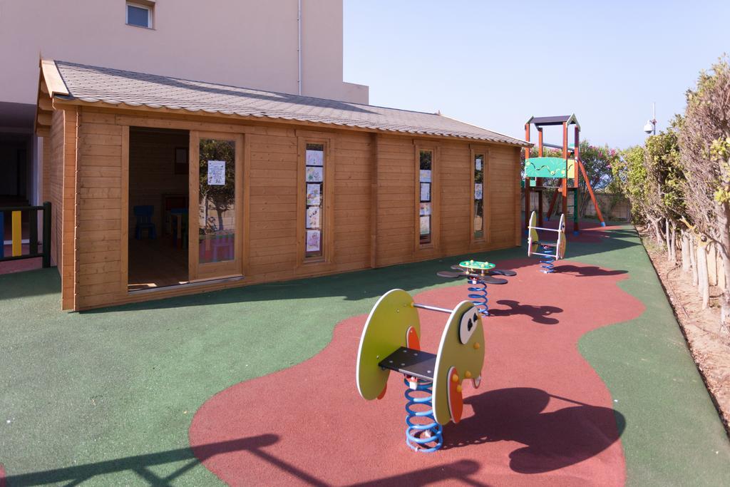 Aparthotel Las Dunas Chiclana de la Frontera Ngoại thất bức ảnh